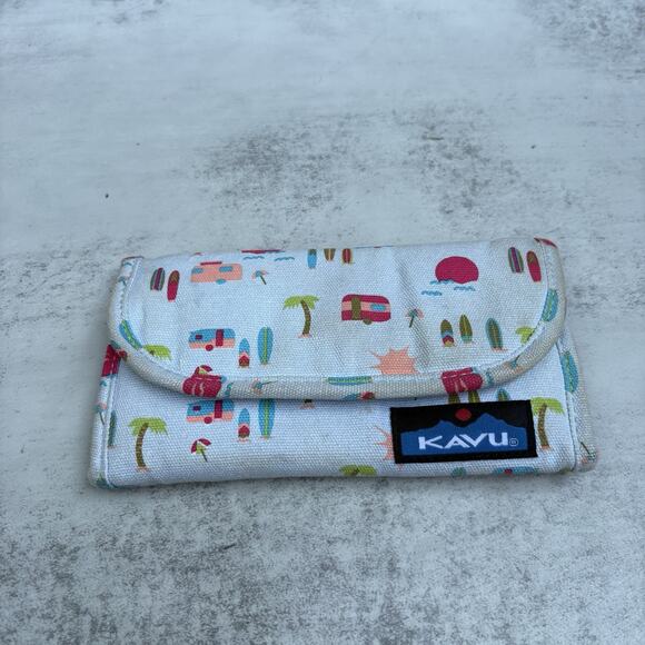 Kavu Big Spender Surf Camp Wallet Blue Beach HTF Pattern - Picture 1 of 4